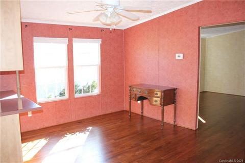 4008 Old Clyde Rd, Clyde, NC 28721 photo 14