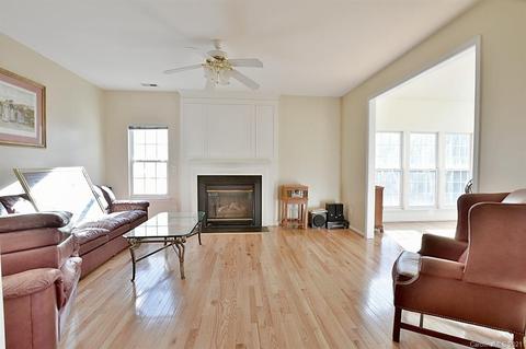 1021 Kilpatrick Ln, Fort Mill, SC 29708 photo 7