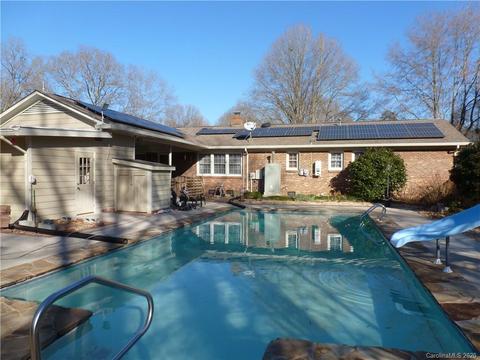 1917 Hickory Dr, Lancaster, SC 29720 photo 4