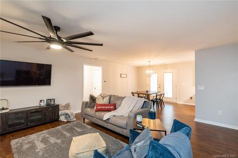100 Mel Ln, Crouse, NC 28033 photo 6
