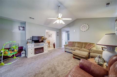 582 Frances St, Monroe, NC 28110 photo 5