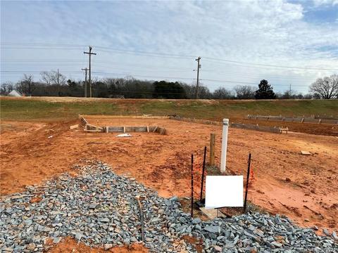 2900 Loveday Dr, Monroe, NC 28110 photo 3