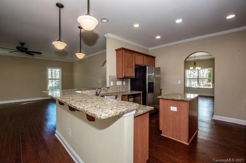 21008 Lagoona Dr, Cornelius, NC 28031 photo 7