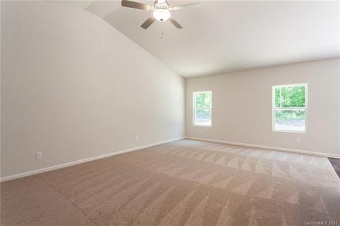 1121 Culver Spring Way, Charlotte, NC 28215 photo 5
