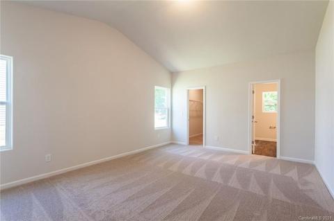 1121 Culver Spring Way, Charlotte, NC 28215 photo 13