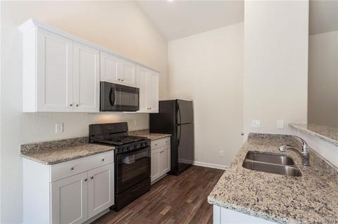 1121 Culver Spring Way, Charlotte, NC 28215 photo 9