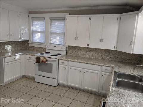 300 Griffith Rd, Monroe, NC 28112 photo 12