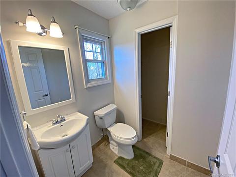 2827 Devonshire Rd, Newton, NC 28658 photo 21