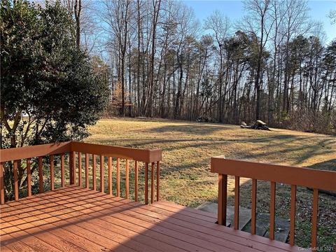 2827 Devonshire Rd, Newton, NC 28658 photo 24