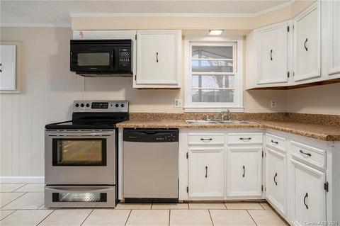 211 Willow St, Stanley, NC 28164 photo 4