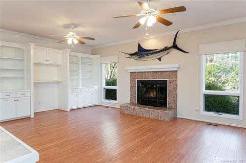 258 Red Maple Dr, Flat Rock, NC 28731 photo 7