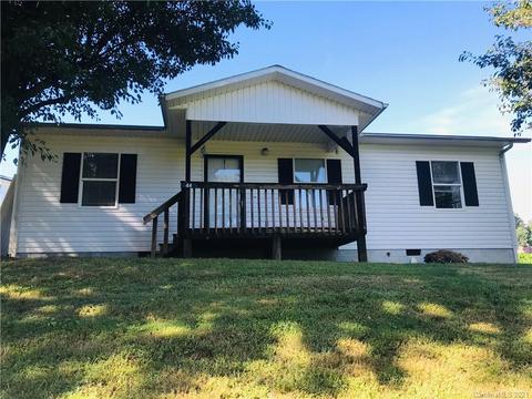 44 Murray St, Marion, NC 28752 photo 1