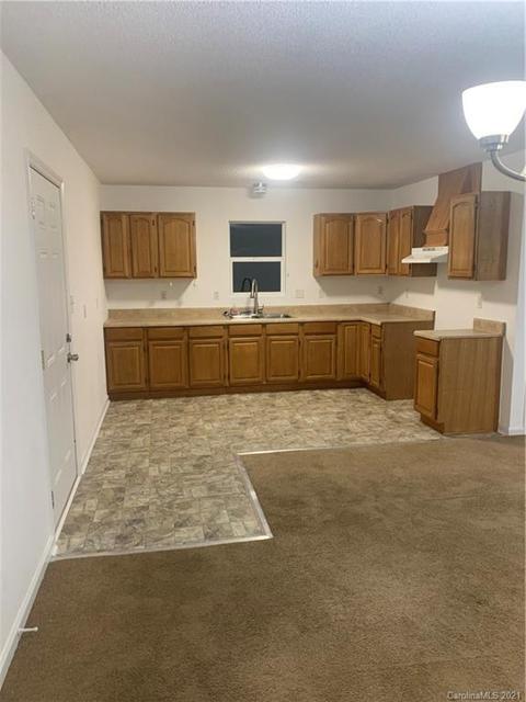 44 Murray St, Marion, NC 28752 photo 5