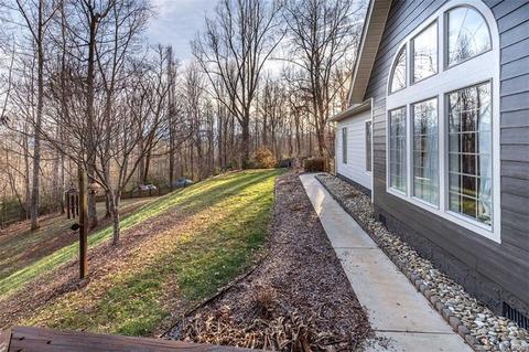 166 Amaroo Rdg, Sylva, NC 28779 photo 24