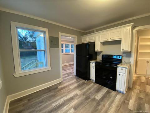 1102 Hampton Grace Ave, Lancaster, SC 29720 photo 3