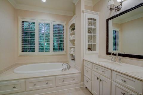 19 Coachman Ln, Tryon, NC 28782 photo 31