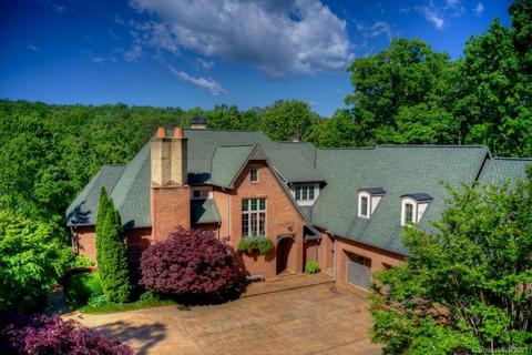19 Coachman Ln, Tryon, NC 28782 photo 2