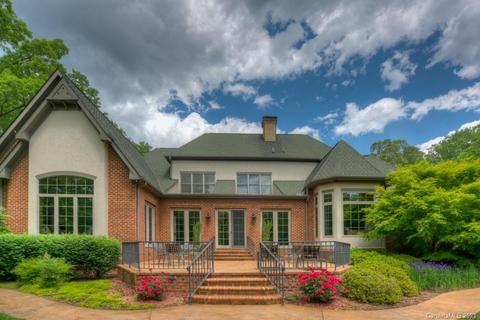 19 Coachman Ln, Tryon, NC 28782 photo 3