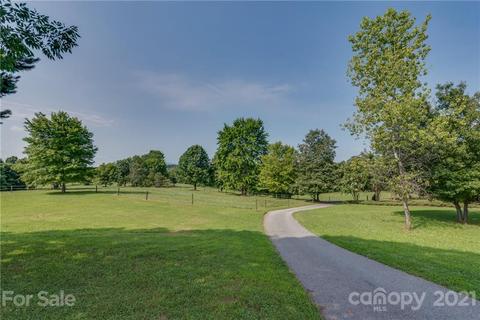 390 Coopers Trce, Mill Spring, NC 28756 photo 3