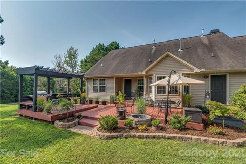 390 Coopers Trce, Mill Spring, NC 28756 photo 9