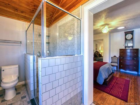 2 Roberts St, Canton, NC 28716 photo 21