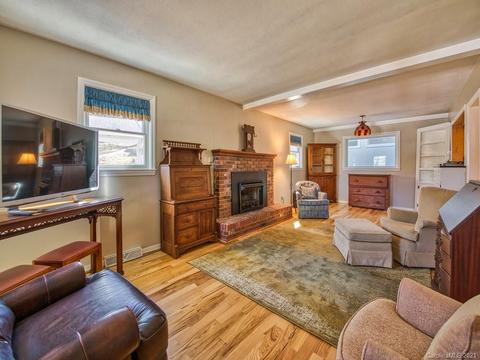 2 Roberts St, Canton, NC 28716 photo 5