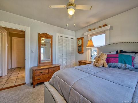 2 Roberts St, Canton, NC 28716 photo 23