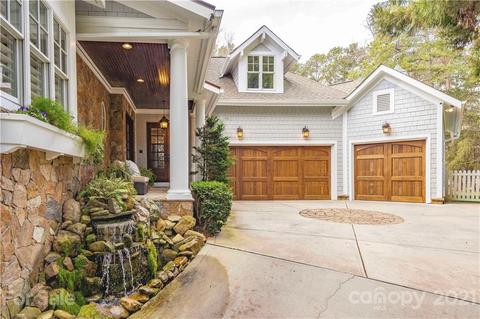 19001 Double Eagle Dr, Cornelius, NC 28031 photo 2