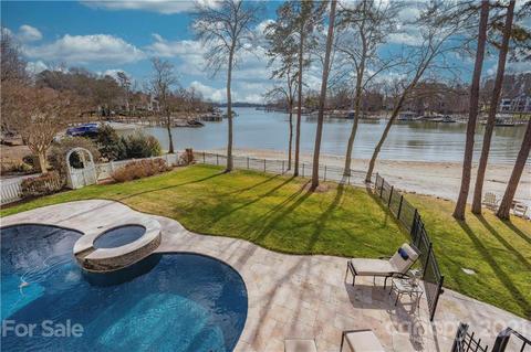 19001 Double Eagle Dr, Cornelius, NC 28031 photo 8