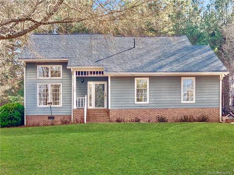203 Rainbow Dr, Stanley, NC 28164 photo 1