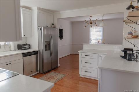 14201 Hackamore Dr, Matthews, NC 28105 photo 7