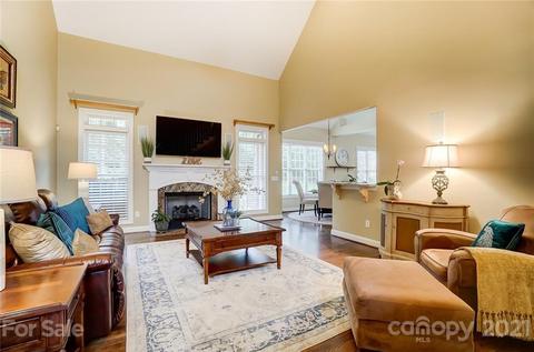 1109 Legacy Ln, Fort Mill, SC 29708 photo 6