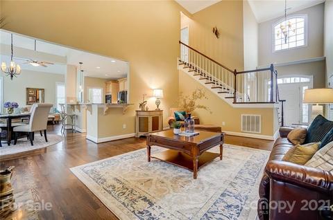 1109 Legacy Ln, Fort Mill, SC 29708 photo 7