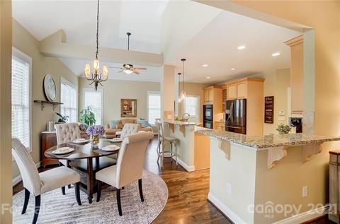 1109 Legacy Ln, Fort Mill, SC 29708 photo 9