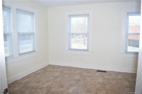 3205 Short Rd, Hickory, NC 28602 photo 8