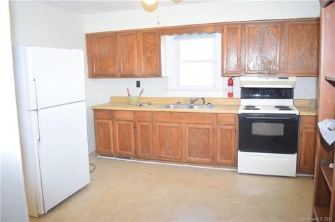 3205 Short Rd, Hickory, NC 28602 photo 11