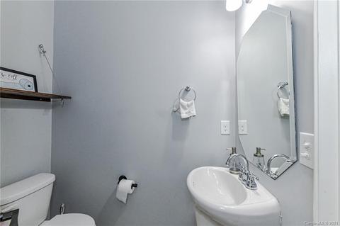 3542 Saddlebrook Dr, Midland, NC 28107 photo 9