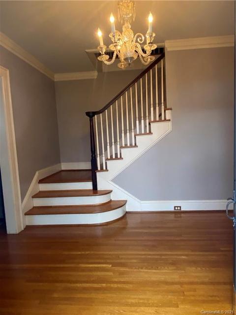 192 Crescent Dr, Marion, NC 28752 photo 3