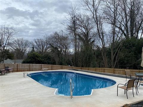 192 Crescent Dr, Marion, NC 28752 photo 18