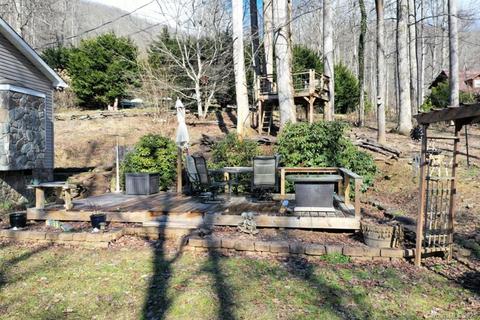 18 Plott Dr, Sylva, NC 28779 photo 4
