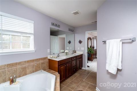 281 Lorraine Rd, Fort Mill, SC 29708 photo 24