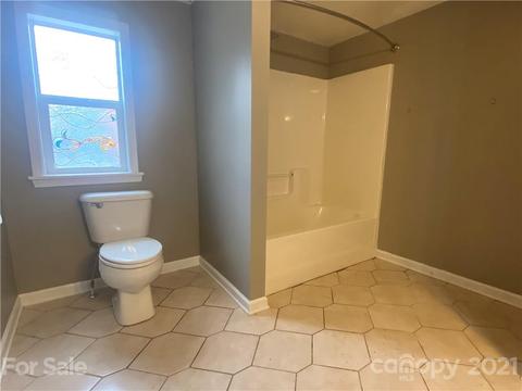 175 Forest St, Mars Hill, NC 28754 photo 8