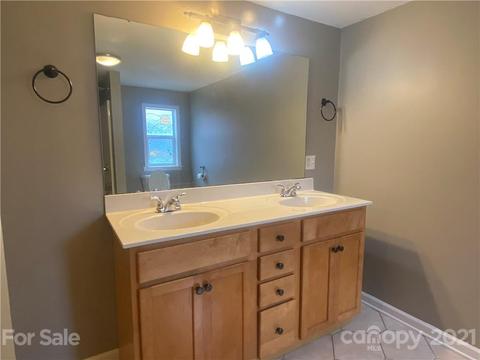 175 Forest St, Mars Hill, NC 28754 photo 7
