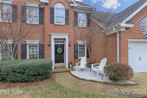 19942 Scanmar Ln, Cornelius, NC 28031 photo 2