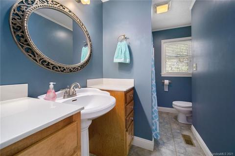 507 E 5th St, Oakboro, NC 28129 photo 20