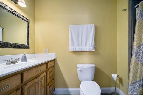 507 E 5th St, Oakboro, NC 28129 photo 25