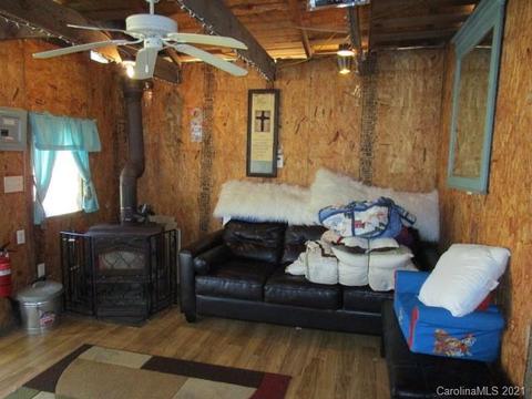 98 Lenas Memory Ln, Hiddenite, NC 28636 photo 20