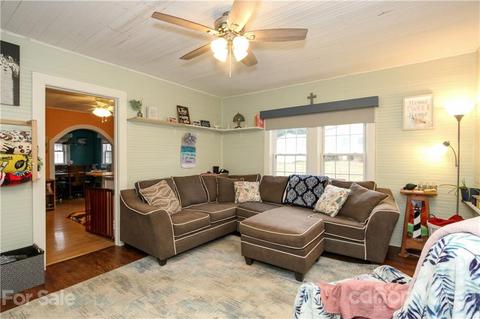904 3rd St SE, Conover, NC 28613 photo 13