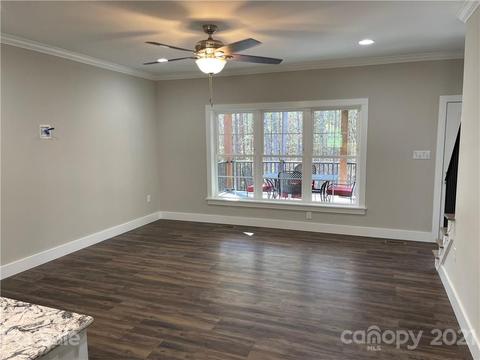 2086 Robert Dr, Morganton, NC 28655 photo 9
