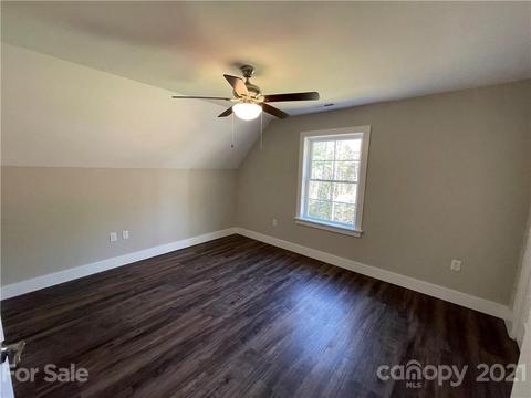 2086 Robert Dr, Morganton, NC 28655 photo 15